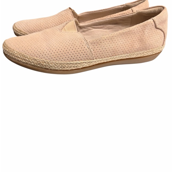 Clarks Women's Cream Espadrille Slip-Ons - Picture 2 of 8